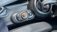 MINI Hatchback 1.5 Cooper Seven 3dr Auto Petrol Hatchback